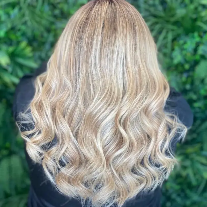 Blonde highlights wavy hair result