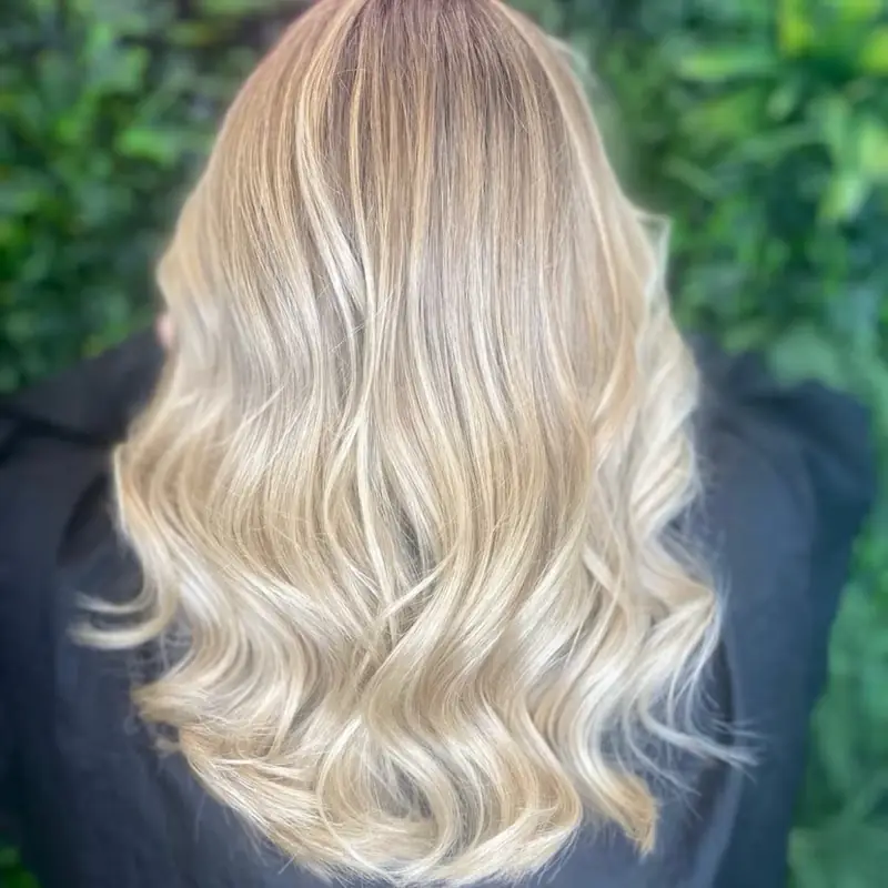 Platinum blonde wavy hair result